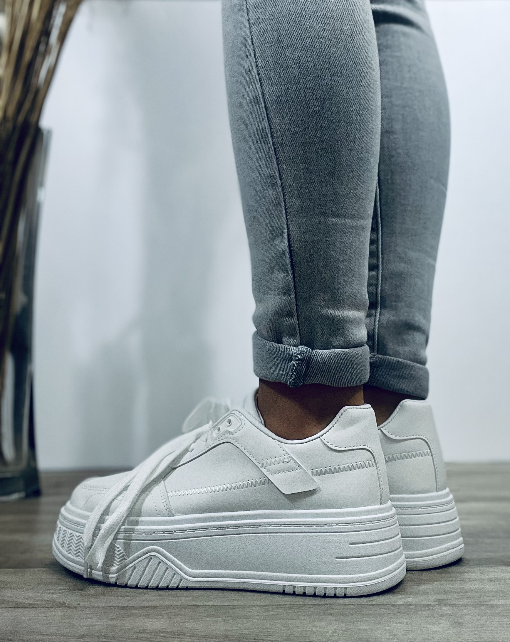 Botasky En/white 